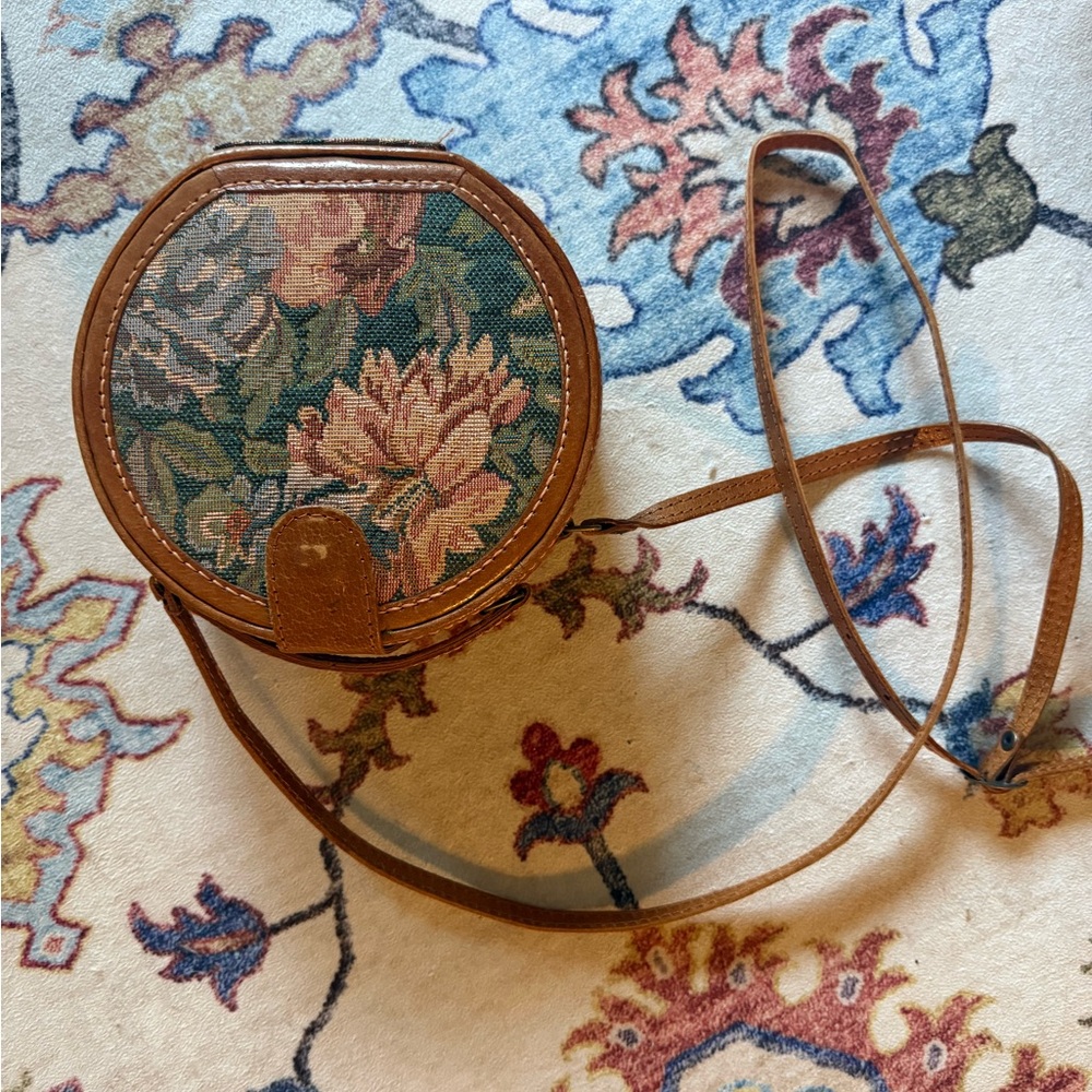 Woven Floral Round Mini Crossbody Bag in Brown